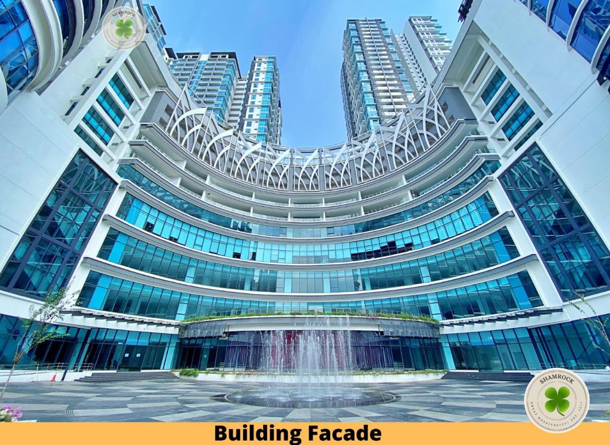 Aparthotel Pacific Tower Petaling Jaya By Shamrock Esterno foto