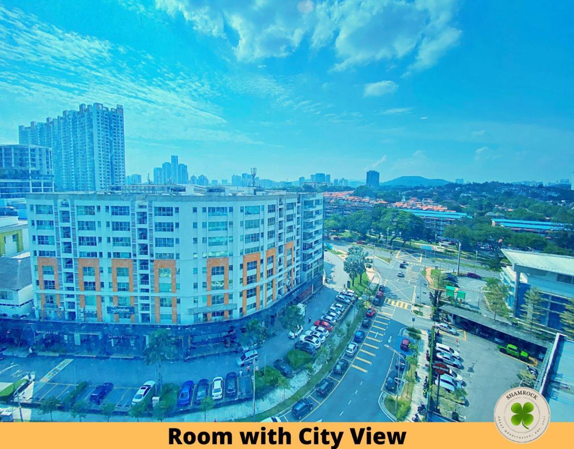 Aparthotel Pacific Tower Petaling Jaya By Shamrock Esterno foto