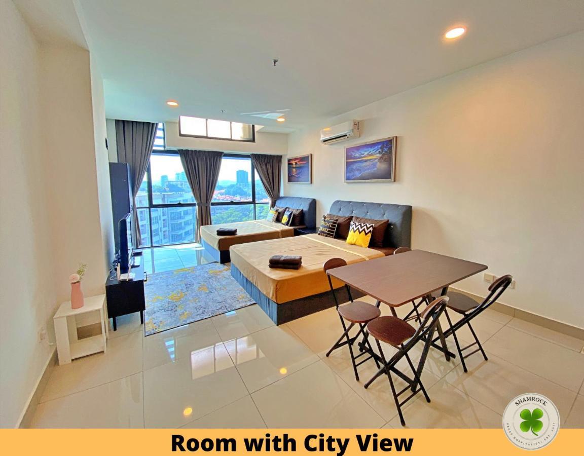 Aparthotel Pacific Tower Petaling Jaya By Shamrock Esterno foto