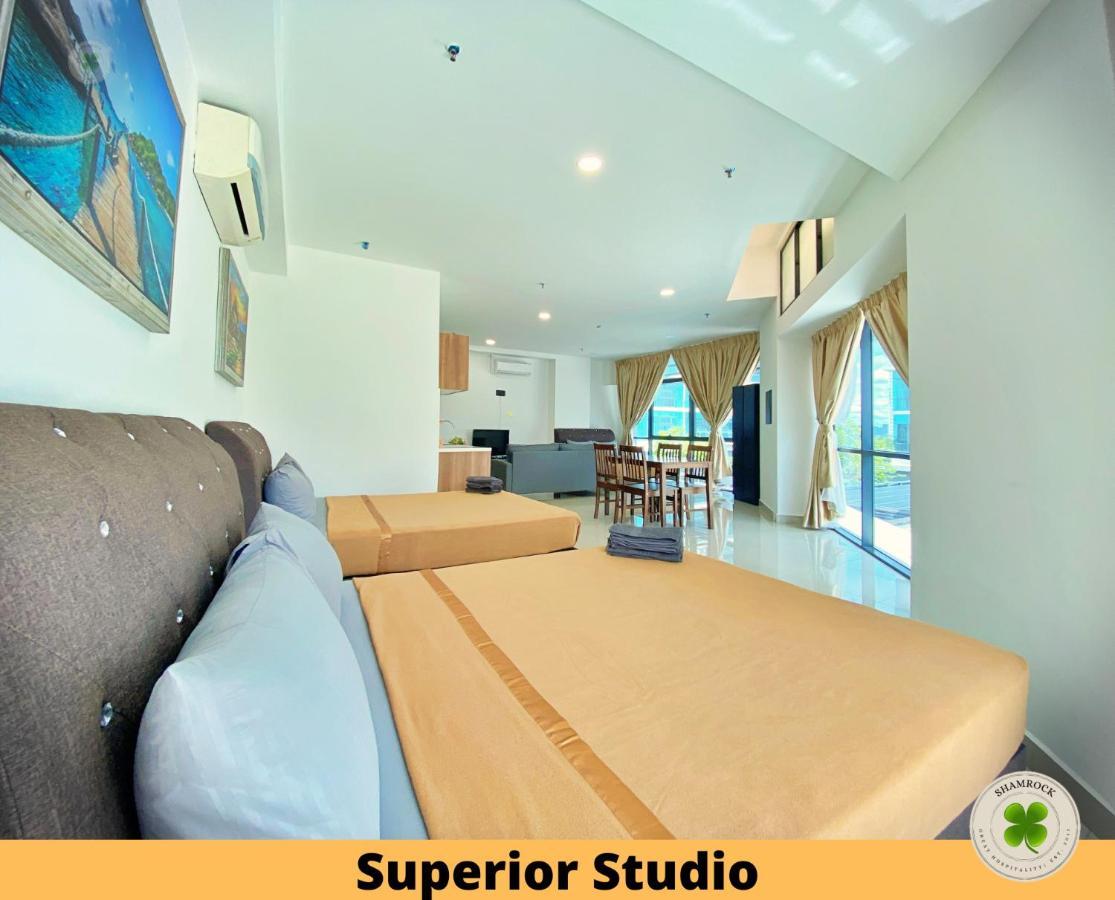 Aparthotel Pacific Tower Petaling Jaya By Shamrock Esterno foto